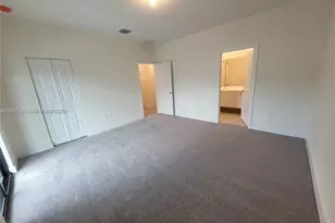 4558 NW 83rd Ave, Doral, FL 33166 - Photo 14