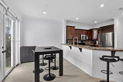 10614 SW 17th Pl, Davie, FL 33324 - Photo 14