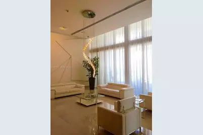 1111 SW 1st Ave #1823-N, Miami, FL 33130 - Photo 8