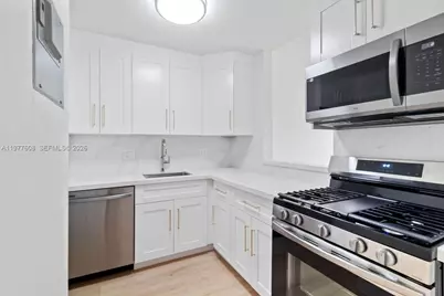 6902 N Kendall Dr #E403, Pinecrest, FL 33156 - Photo 1