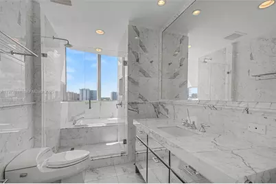 17475 Collins Ave #904, Miami Beach, FL 33160 - Photo 20
