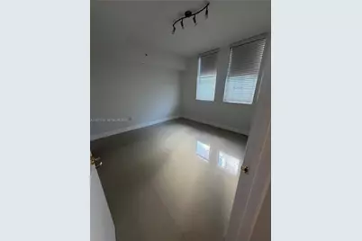 4100 Salzedo St #910, Coral Gables, FL 33146 - Photo 8