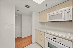 2501 Brickell Ave, Miami, FL 33129 - Photo 6