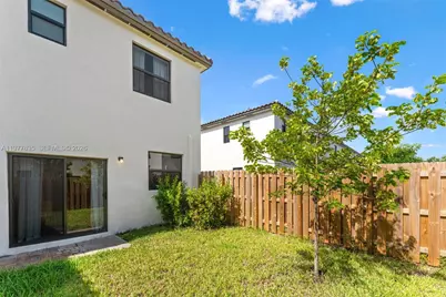 11755 SW 246th Ter, Homestead, FL 33032 - Photo 8