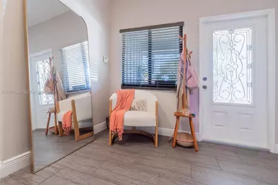 1662 N 14th Ter #0, Hollywood, FL 33020 - Photo 18