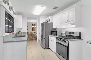 13331 SW 51st St, Miami, FL 33175 - Photo 10