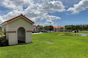 3320 N Pinewalk Dr N, Margate, FL 33063 - Photo 4