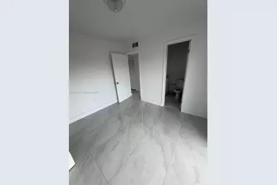 3211 W Flagler St #9, Miami, FL 33135 - Photo 14