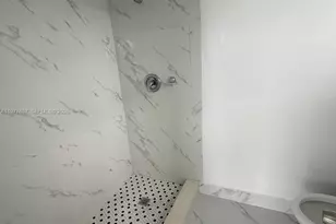 3211 W Flagler St, Miami, FL 33135 - Photo 18