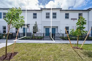 12426 SW 248th St, Miami, FL 33032 - Photo 2