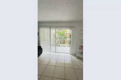 11925 NE 2nd Ave #B207, North Miami, FL 33161 - Photo 1