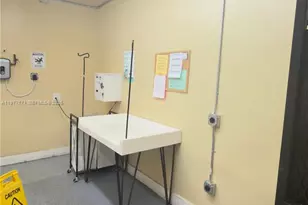 11925 NE 2nd Ave, North Miami, FL 33161 - Photo 30