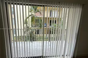 11925 NE 2nd Ave, North Miami, FL 33161 - Photo 14