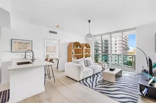 7910 Harbor Island Dr, North Bay Village, FL 33141 - Photo 4