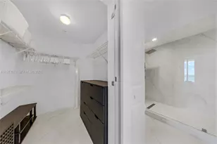 7910 Harbor Island Dr, North Bay Village, FL 33141 - Photo 14