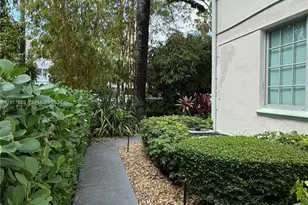 815 Euclid Ave, Miami Beach, FL 33139 - Photo 16