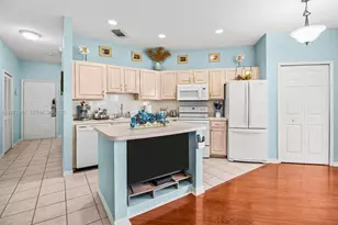 9919 Perfect Dr, Port Saint Lucie, FL 34986 - Photo 4