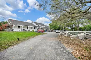 18950 SW 50th St, Southwest Ranches, FL 33332 - Photo 48