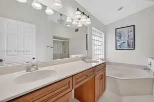 10624 Plainview Cir, Boca Raton, FL 33498 - Photo 20