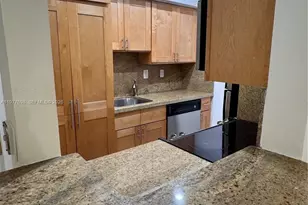 9392 SW 77th Ave, Miami, FL 33156 - Photo 2