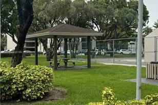 8730 SW 133rd Avenue Rd, Miami, FL 33183 - Photo 28