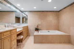 19707 Turnberry Way, Aventura, FL 33180 - Photo 20