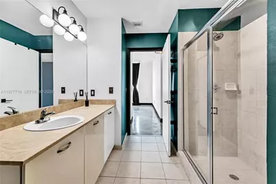 2275 Biscayne Blvd #504, Miami, FL 33137 - Photo 38