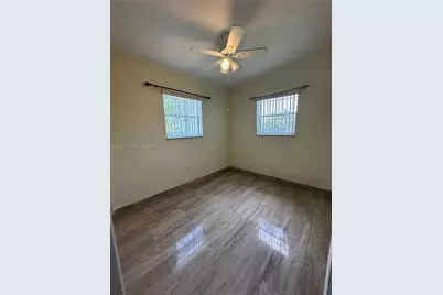 10761 SW 221st St, Miami, FL 33170 - Photo 22