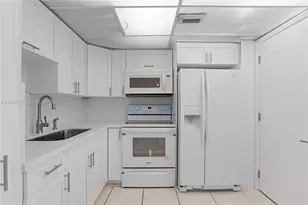 2790 NE 201st Terrace, Aventura, FL 33180 - Photo 1