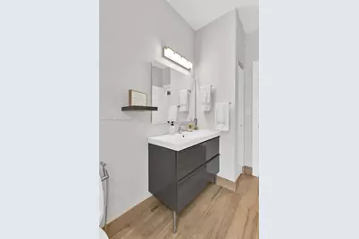 1202 S Manor Dr S, Weston, FL 33326 - Photo 34