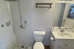 6031 Shaker Wood Cir, Tamarac, FL 33319 - Photo 18