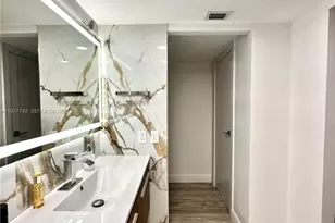 671 NE 195th St, Miami, FL 33179 - Photo 18