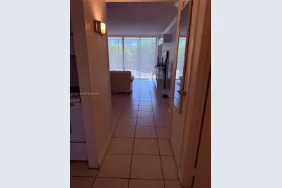 3475 N Country Club Dr #409, Aventura, FL 33180 - Photo 10