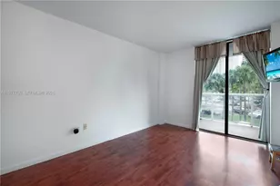 3731 N Country Club Dr, Aventura, FL 33180 - Photo 22