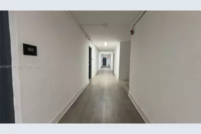 143 SW 9th St #205, Miami, FL 33130 - Photo 14