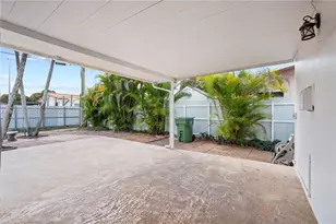 1100 W 53rd Terrace, Hialeah, FL 33012 - Photo 30