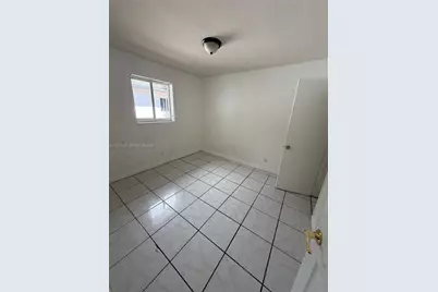 3021 NE 7th Ave, Pompano Beach, FL 33064 - Photo 12