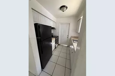 3021 NE 7th Ave, Pompano Beach, FL 33064 - Photo 14