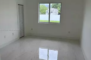 15620 NW 39th Ct, Miami Gardens, FL 33054 - Photo 4