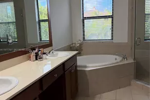 3483 W 97th St, Hialeah, FL 33018 - Photo 6