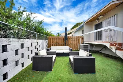 22105 SW 103rd Ave, Cutler Bay, FL 33190 - Photo 8