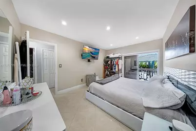 22105 SW 103rd Ave, Cutler Bay, FL 33190 - Photo 10