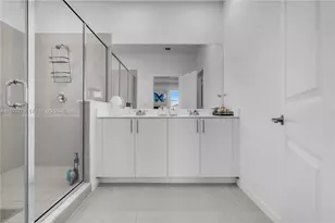 13629 SW 186th Ln, Miami, FL 33177 - Photo 22