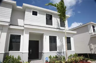 371 NE 16th St, Florida City, FL 33034 - Photo 2