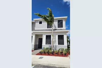 371 NE 16th St, Florida City, FL 33034 - Photo 22