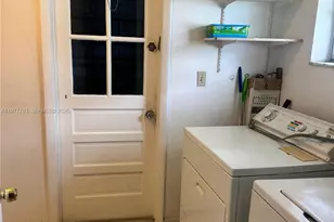 4933 NW 42nd St, Lauderdale Lakes, FL 33319 - Photo 14