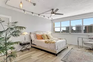 111 Golden Isles Dr, Hallandale Beach, FL 33009 - Photo 8