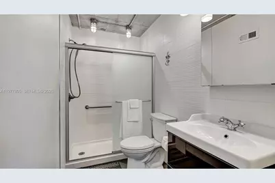 111 Golden Isles Dr #G2, Hallandale Beach, FL 33009 - Photo 14