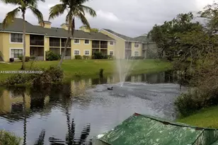 3948 NW 87th Ave, Sunrise, FL 33351 - Photo 2