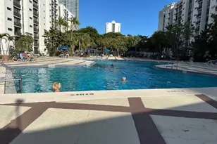 17021 N Bay Rd, Sunny Isles Beach, FL 33160 - Photo 24